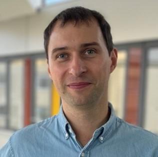 Daniil – Consultant