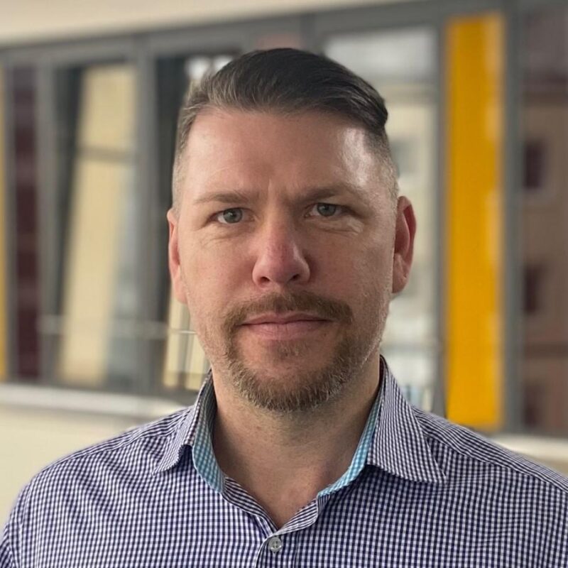 Julian – Consultant